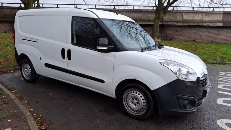 67 REG VAUXHALL COMBO 1.6 CDTI L2H1 LWB EURO 6