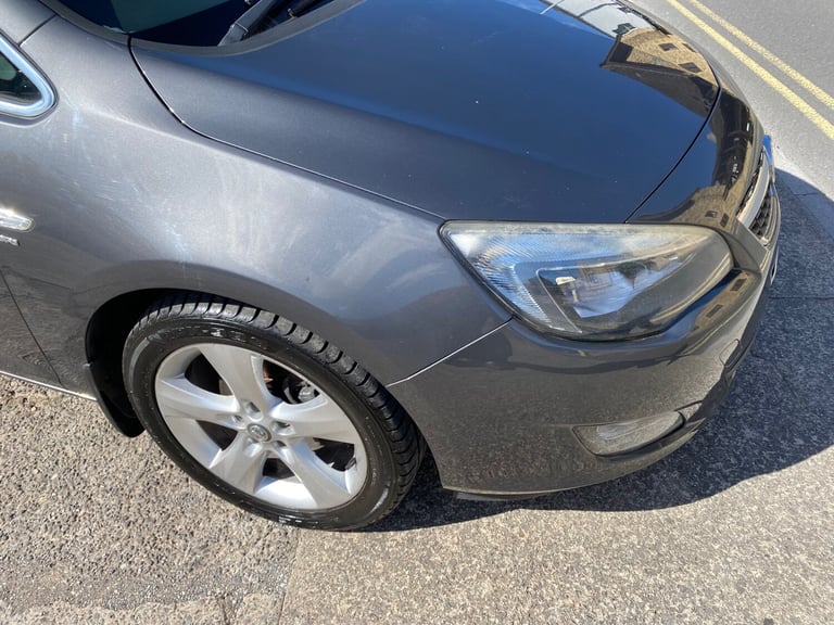 2011 Vauxhall Astra 1.6i 16V SRi 5dr ESTATE Petrol Manual