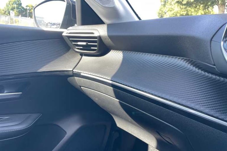 2022 Peugeot 208 1.2 PureTech Allure Premium Hatchback 5dr Petrol Manual Euro 6 (s/s) (100 p Hatc...