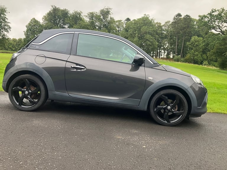 STUNNING 2015 VAUXHALL ADAM ROCKS AIR. MOT MARCH-26. ELECTRIC SLIDING OPEN TOP ROOF