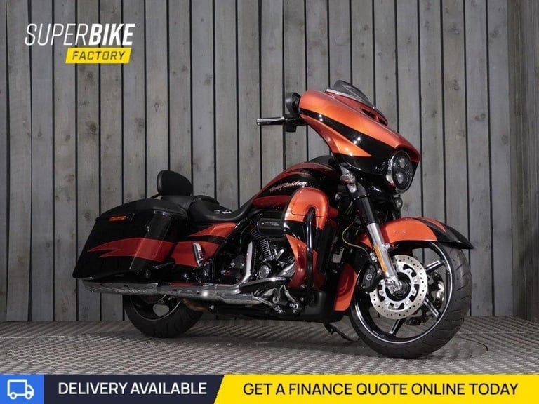 image for 2018 18 HARLEY-DAVIDSON CVO FLHXSE STREET GLIDE