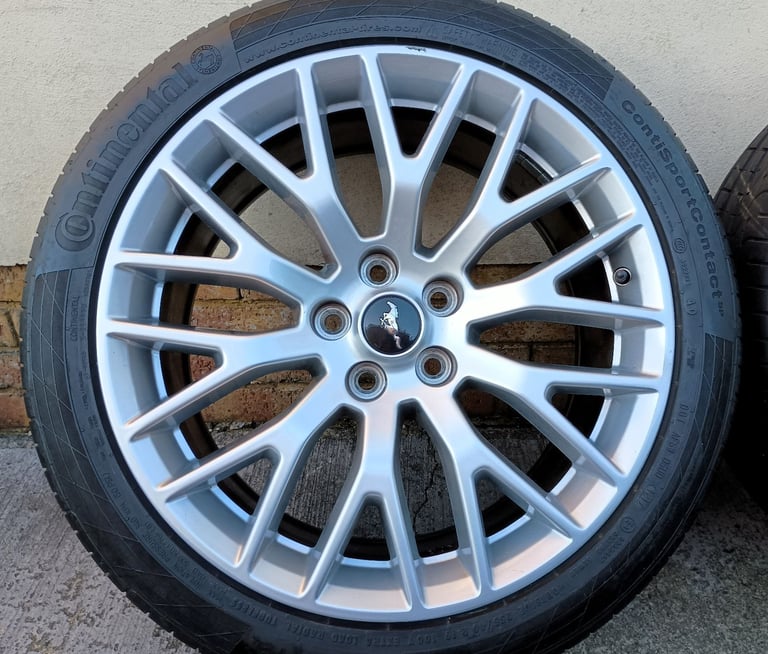 19" FORD MUSTANG ALLOYS 5x114.3 WHEELS TYRES 9J ET45 70.5CB JDM FITMENT