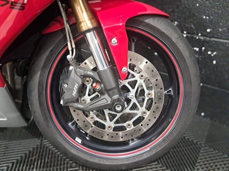 2018 67 TRIUMPH DAYTONA 675 FINANCE SPECIALISTS APPLY NOW