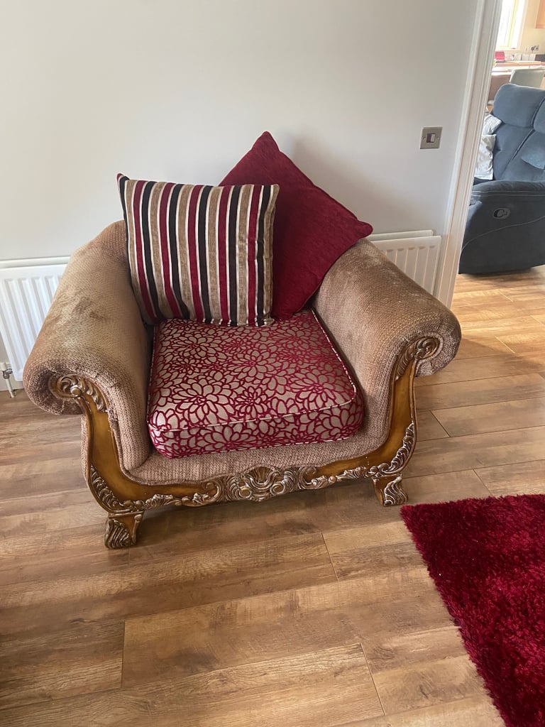 image for Suite of furniture for sale