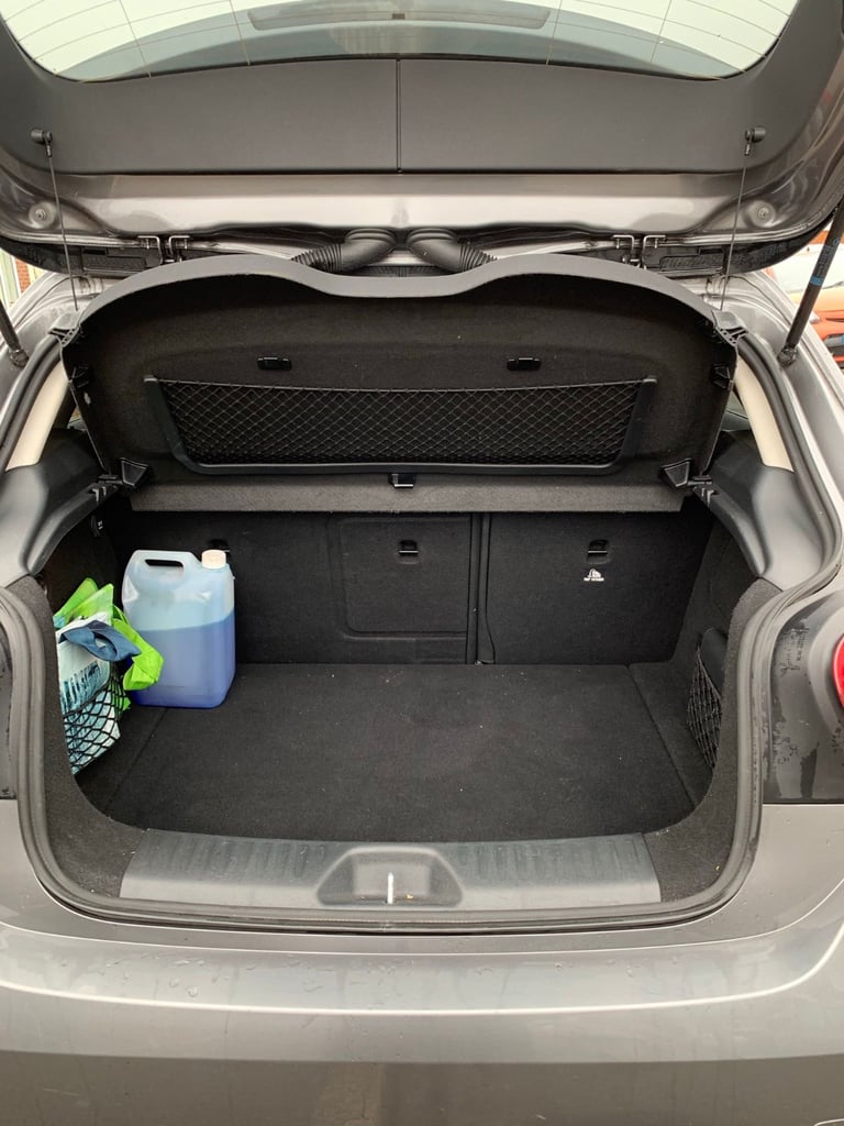 Mercedes-Benz, A CLASS, Hatchback, 2013, Manual, 1595 (cc), 5 doors