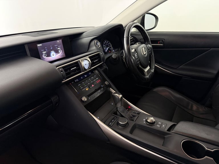 2018 Lexus IS 300h Executive Edition 4dr CVT Auto SALOON PETROL/ELECTRIC Automatic