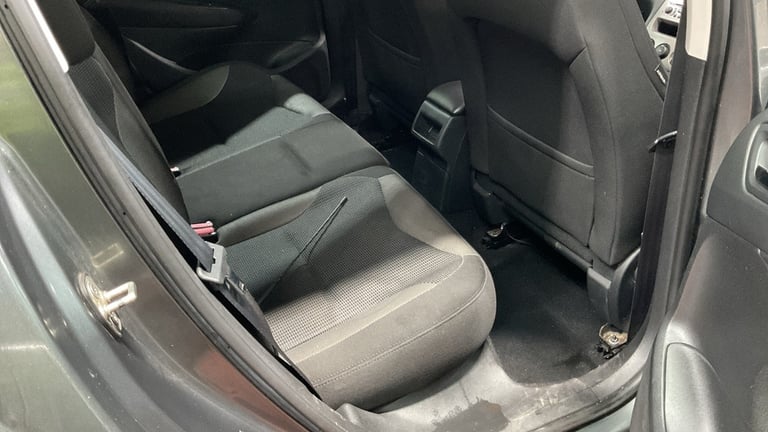 2011 Peugeot 308 1.6 HDi 92 Sport 5dr HATCHBACK Diesel Manual