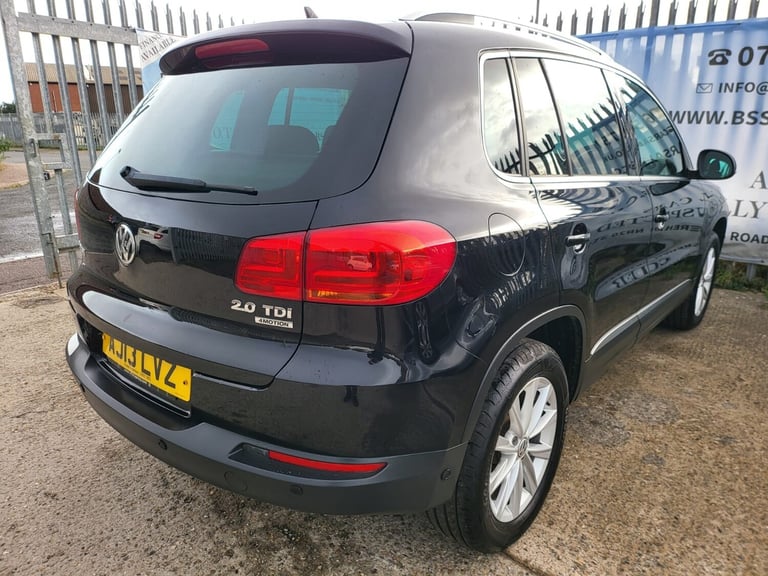 2013 Volkswagen Tiguan 2.0 TDi BlueMotion Tech SE 5dr DSG ESTATE Diesel Automatic
