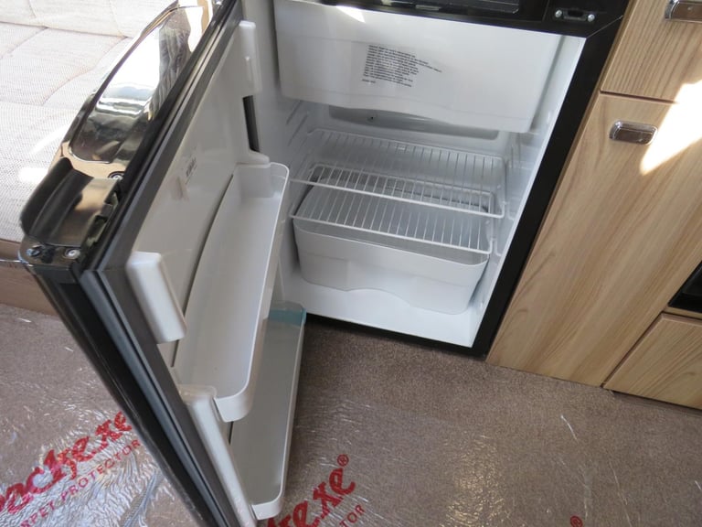 Swift Expression 554 4 Berth