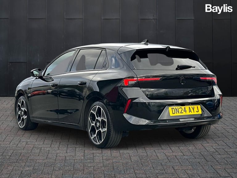 2024 Vauxhall Astra Astra 1.2T Ultimate 5dr Hatchback Petrol Manual