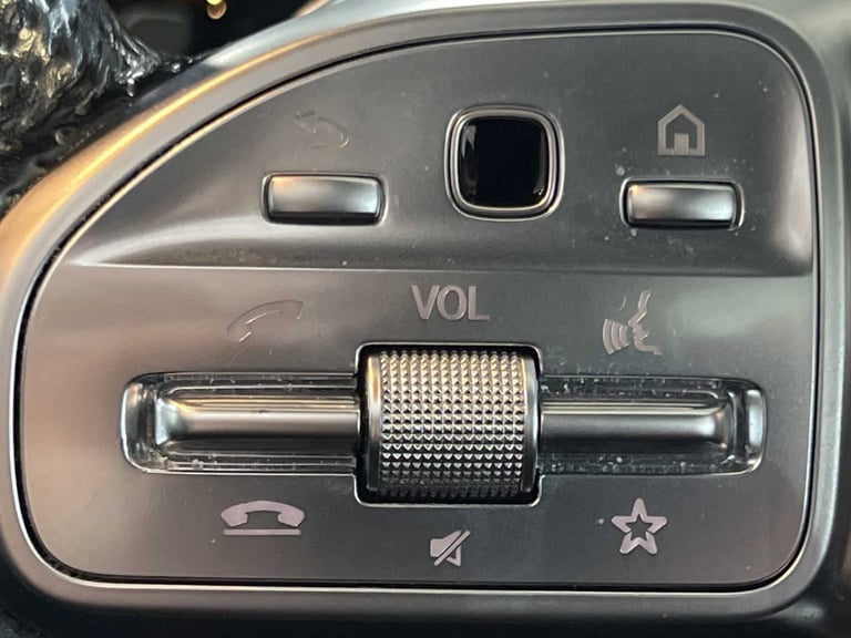 2022 Mercedes-Benz EQA 300 4M 168kW AMG Line Premium 66.5kWh 5dr Auto Hatchback Electric Automatic