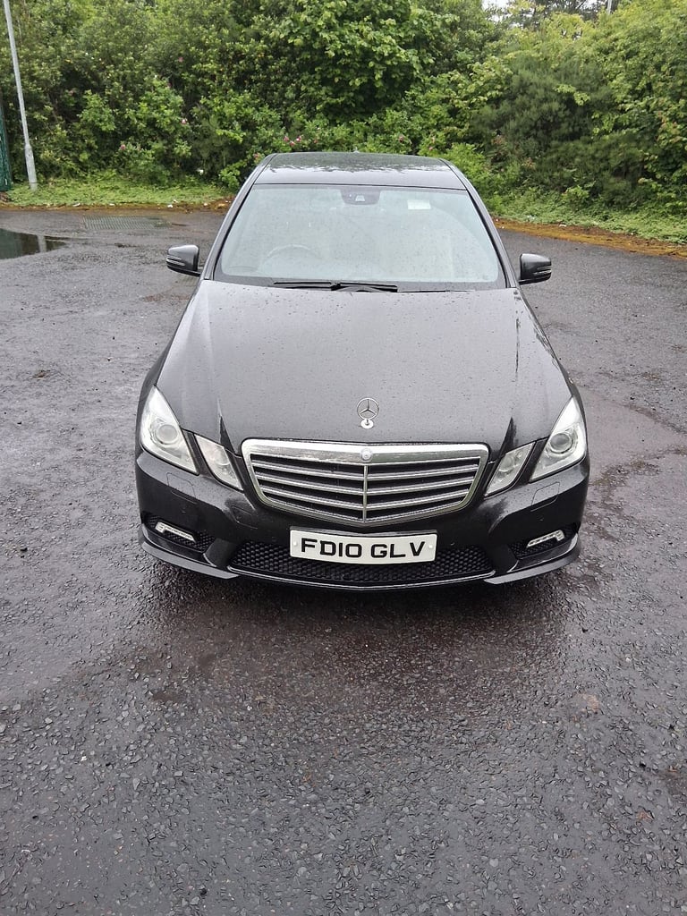 image for Mercedes-Benz, E CLASS, Saloon, 2010, Semi-Auto, 2987 (cc), 4 doors