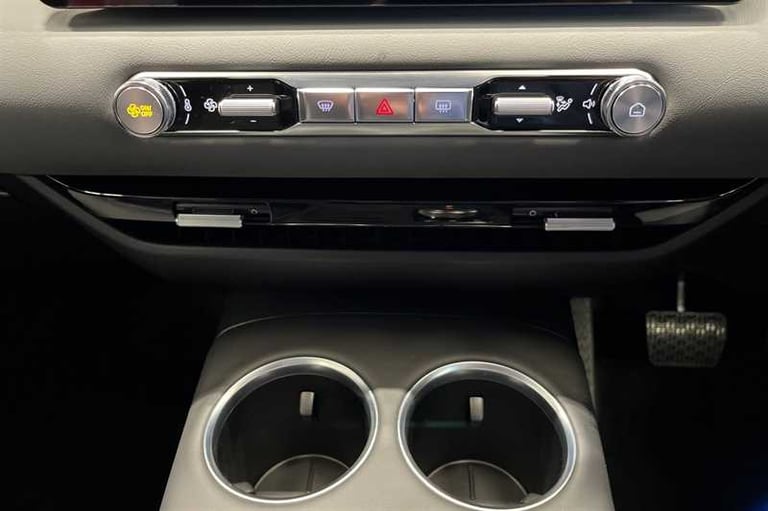 2025 MG MG S5 64kWh SE Long Range SUV 5dr Electric Auto (231 ps) SUV Electric Automatic