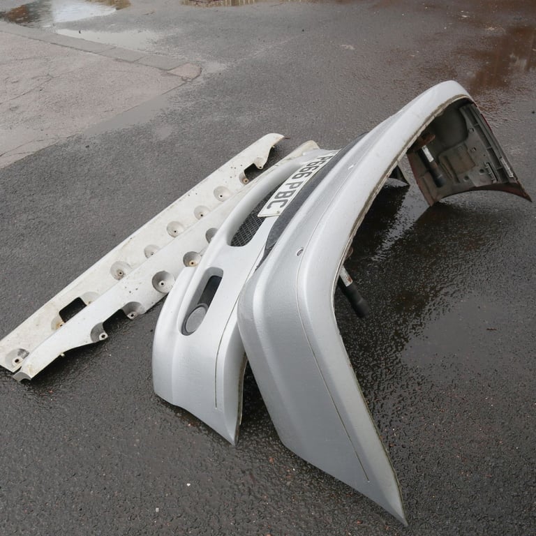 BMW E46 COUPE CABRIO M SPORT BODY KIT BUMPERS SIDESKIRTS TITAN SILVER