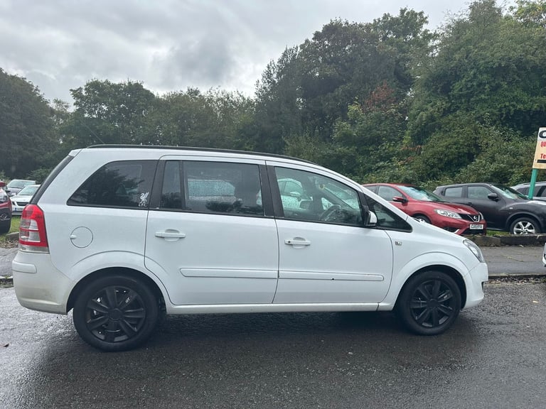 image for Vauxhall Zafira 1.8L Petrol Exclusive!