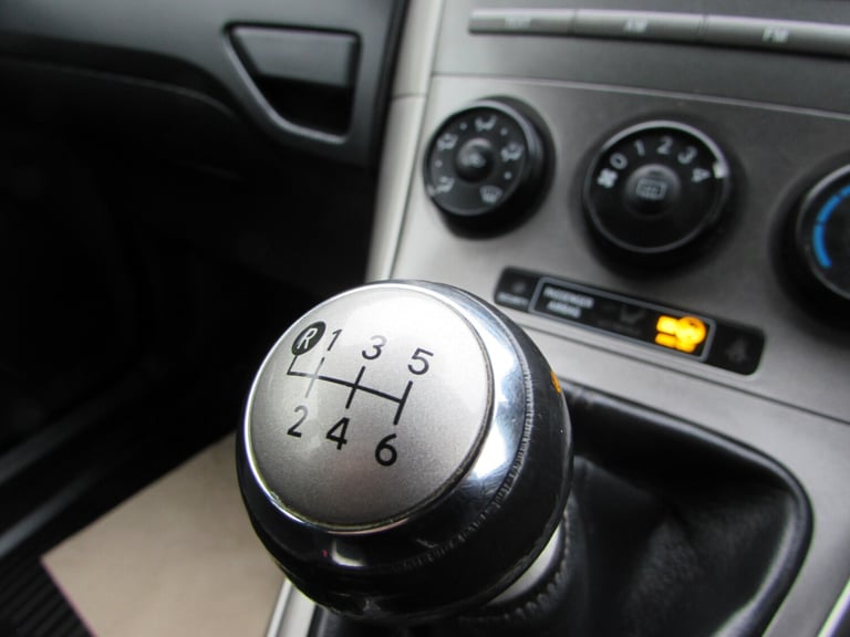 2009 Toyota Auris 1.33 Dual VVTi T3 5dr HATCHBACK Petrol Manual