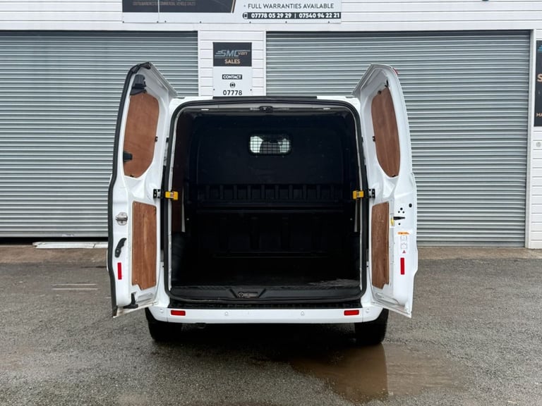 2022 Ford Transit Custom 2.0 EcoBlue 130ps Low Roof D/Cab Limited Van PANEL VAN DIESEL Manual