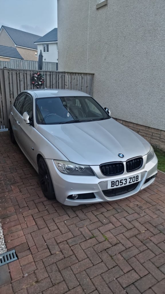 BMW, 3 SERIES, Saloon, 2010, Manual, 1995 (cc), 4 doors