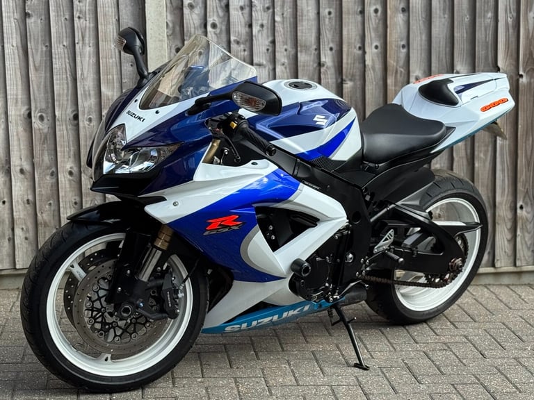 SUZUKI GSXR 600 K9 2011 (60) 25TH ANNIVERSARY EDITION + NUMBER 12/25 MADE TOTAL