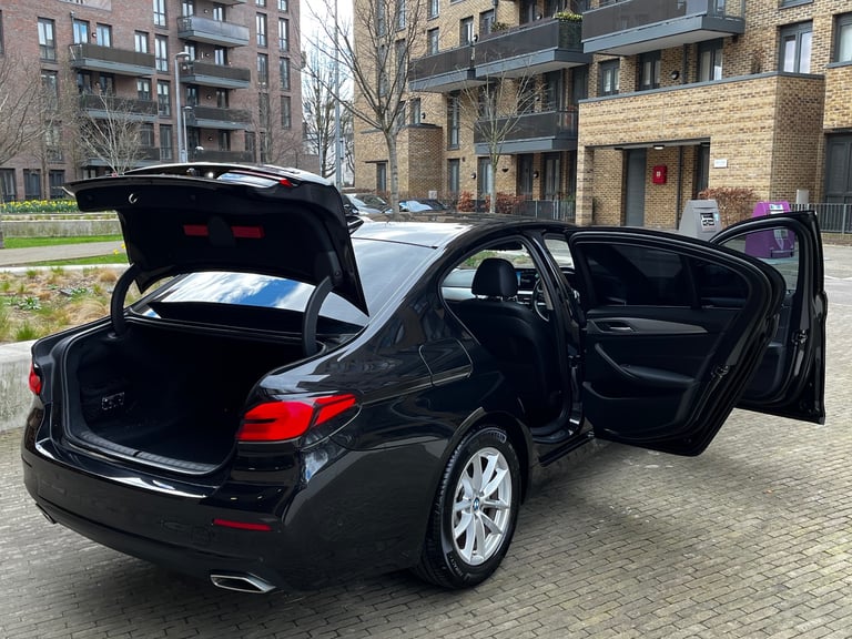 2021 BMW 5 Series 2.0 520d MHT SE Saloon 