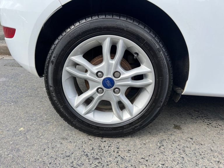 2015 15 FORD FIESTA 1.0T ECOBOOST ZETEC HATCHBACK 3DR PETROL MANUAL EURO 5 (S/S)