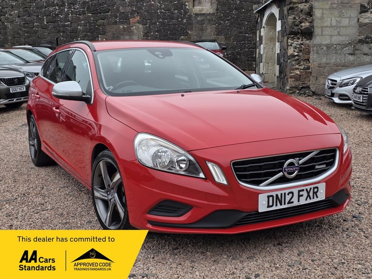 image for 2012 Volvo V60 1.6L R-Design Drive S/S Estate 5dr Diesel Manual Euro 5 (113 bhp) Estate Diesel Ma...