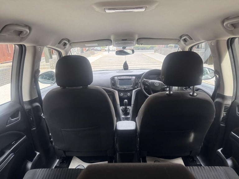  Vauxhall Zafira Tourer 1.4i Turbo Design Euro 6 5dr Petrol Manual