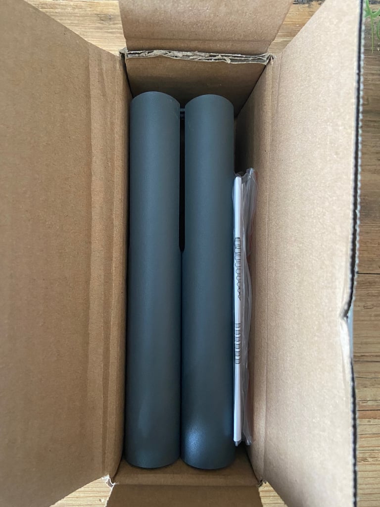 anthracite double radiator floor mount bracket