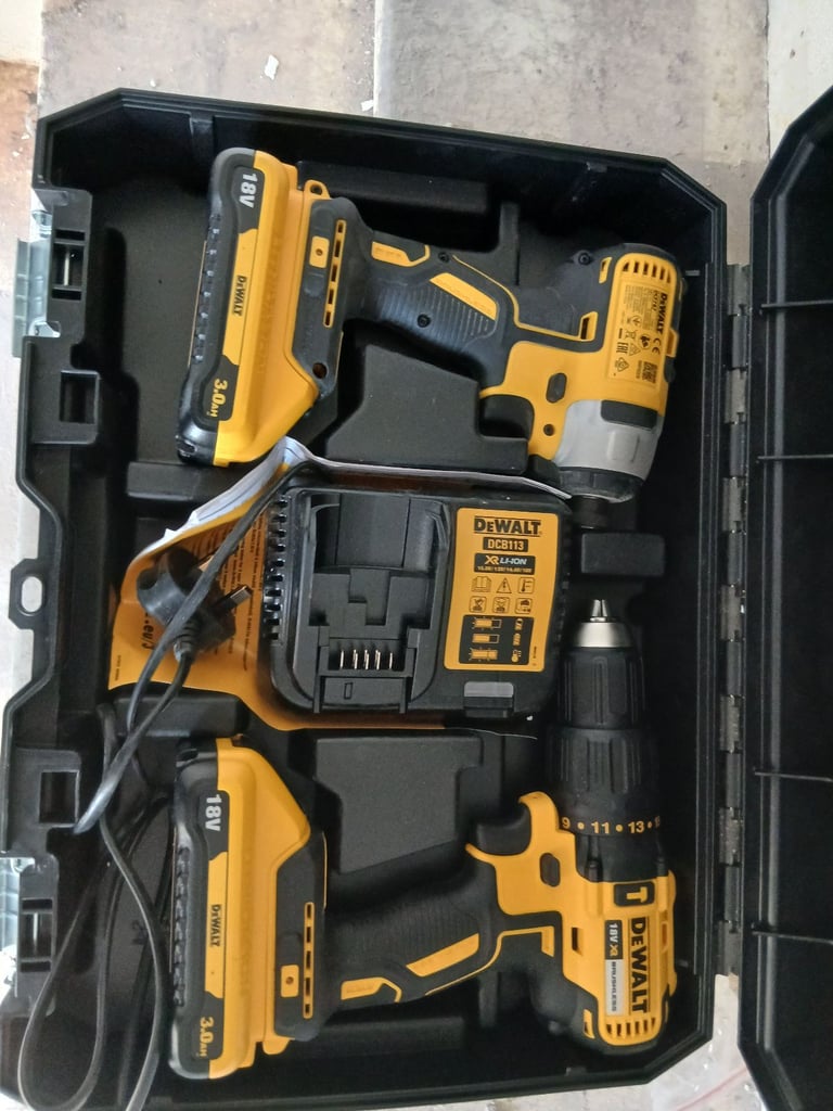 Dewalt drill set