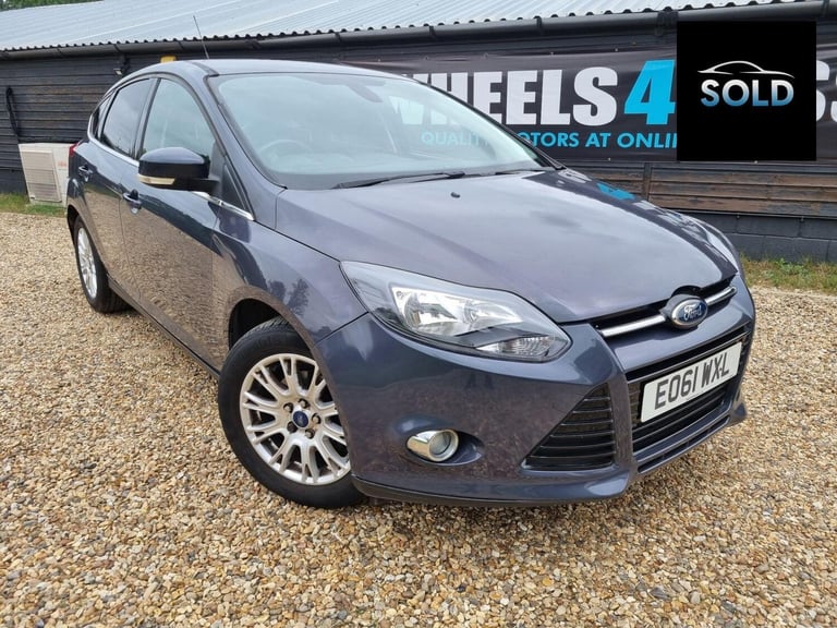 2011 Ford Focus 1.6 Titanium Euro 5 5dr HATCHBACK Petrol Manual