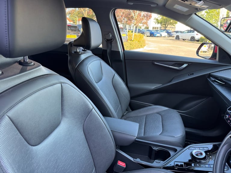 2024 Kia Niro 1.6 GDi Hybrid 4 5dr DCT Estate Hybrid Automatic
