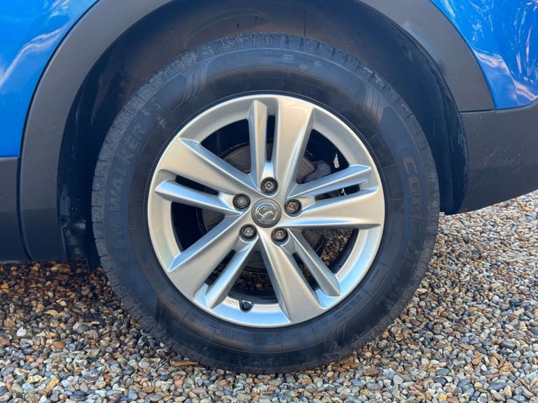 2018 Vauxhall Grandland X 1.2 Turbo SE 5dr HATCHBACK PETROL Manual