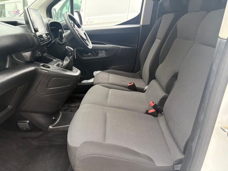 2020 Vauxhall Combo 1.6 Turbo D 2300 Sportive Panel Van 4dr Diesel Manual L1 H1 Euro 6 (s/s) (1 P...