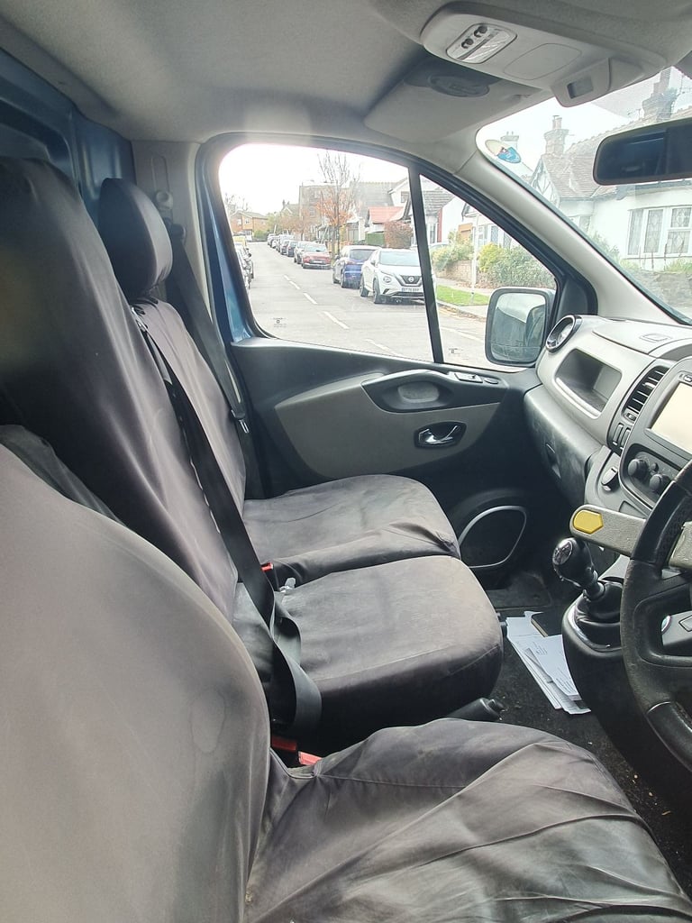 Renault, TRAFIC, Panel Van, 2015, Manual, 1598 (cc)