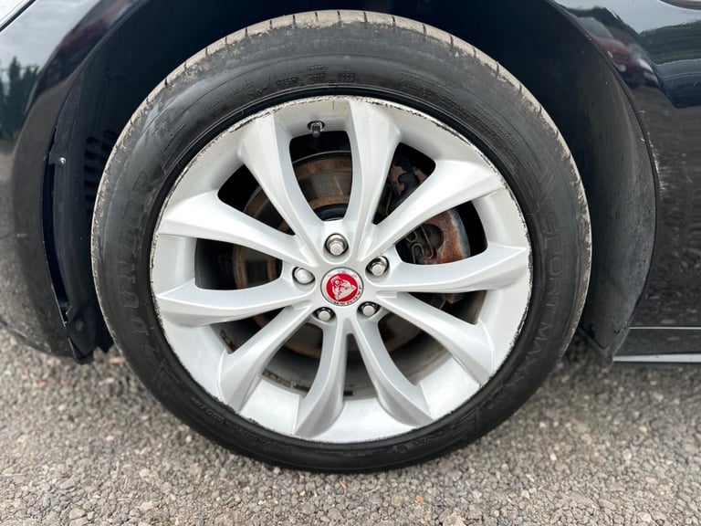 2018 Jaguar XF 2.0i R-Sport Auto Euro 6 (s/s) 4dr SALOON Petrol Automatic