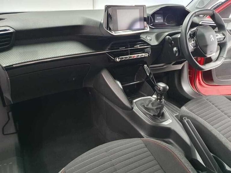  Peugeot 2008 1.2 PureTech Active Premium SUV 5dr Petrol Manual
