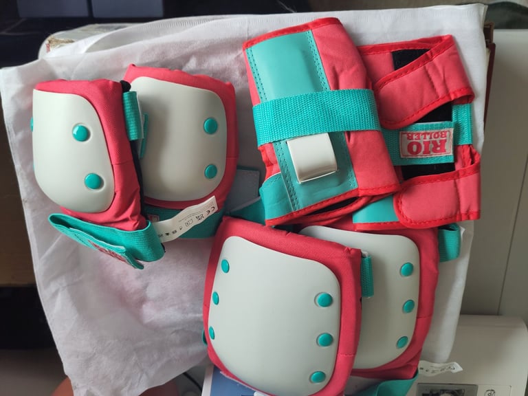 Quad Skates - Size 6 - Chaya Melrose