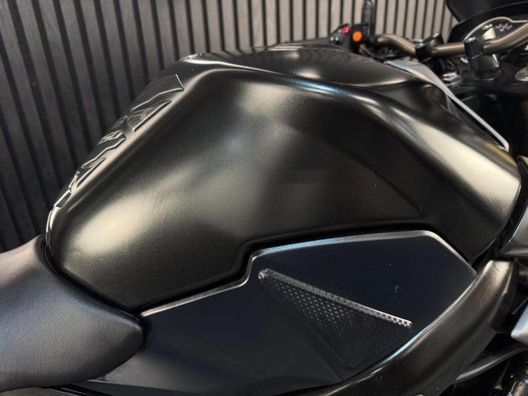 2016 Suzuki GSR750 750