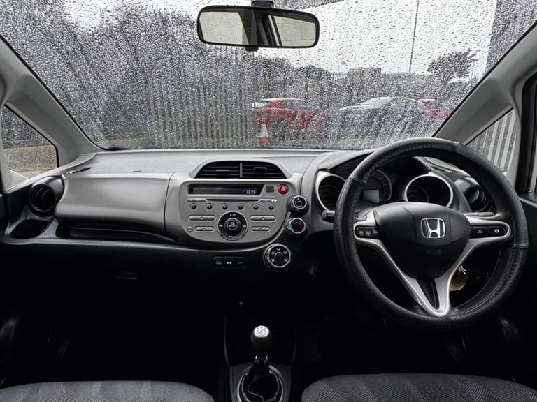 2009 59 HONDA JAZZ 1.4 I-VTEC ES HATCHBACK 5DR PETROL MANUAL EURO 4 (100 PS)
