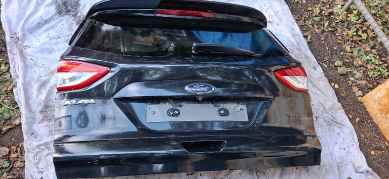 image for Ford kuga mark 2 tail gate