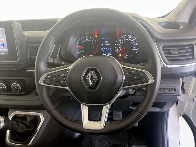 2024 Renault Trafic LL30 Blue dCi 130 Extra [Safety] Van PANEL VAN DIESEL Manual