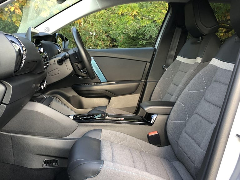 2023 Citroen e-C4 50kWh C-Series Edition Auto 5dr (7.4kW Charger) HATCHBACK Electric Automatic