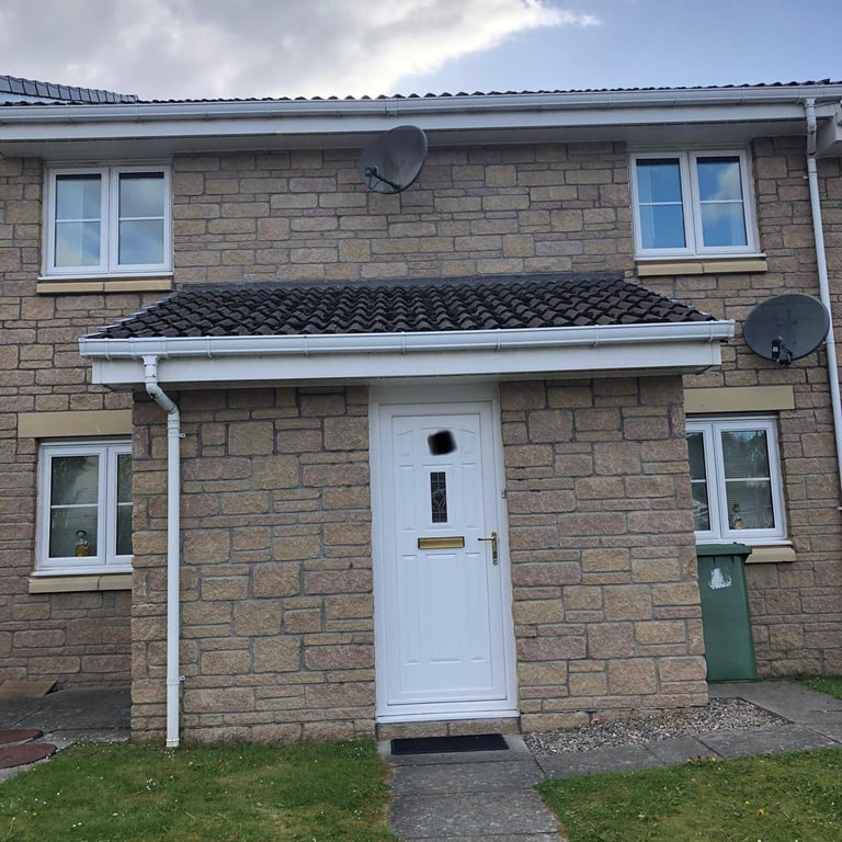 Two bedroom flat for rent in Resaurie Inverness IV2 7PG