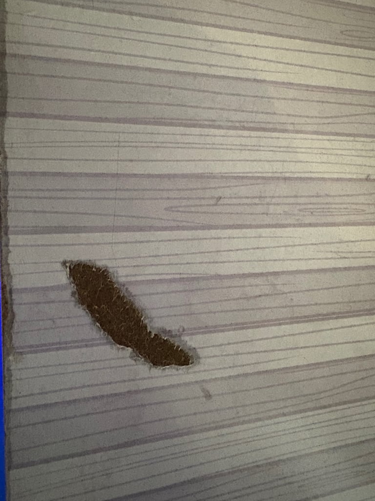 LOL Surprise Winter Disco Chalet Doll's House Bundle with furniture, dolls and accessories