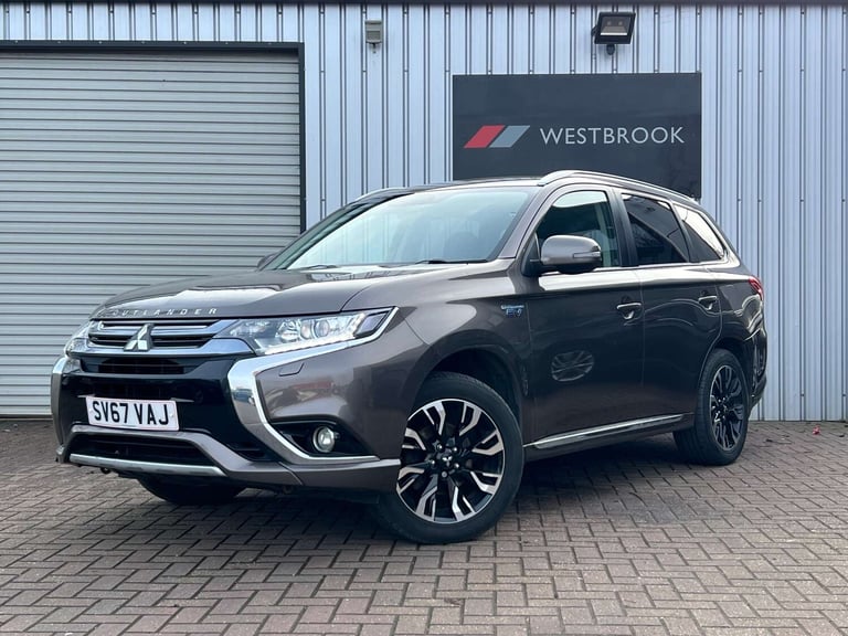 2017 Mitsubishi Outlander 2.0h 12kWh Juro CVT 4WD Euro 6 (s/s) 5dr SUV Hybrid Automatic