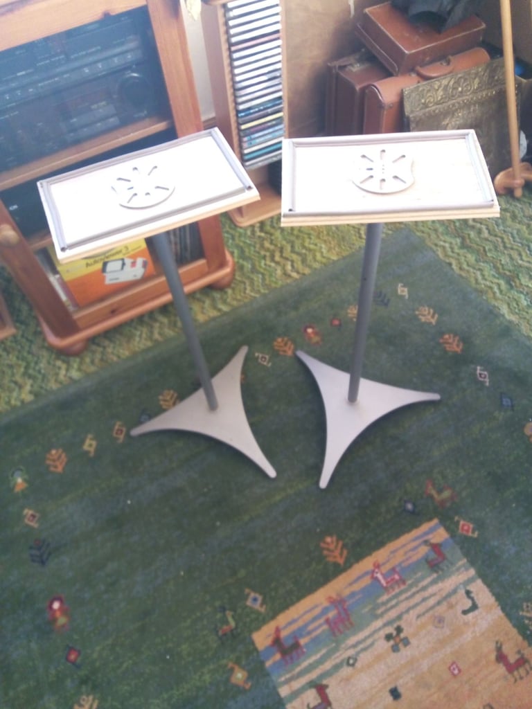 Speaker stands