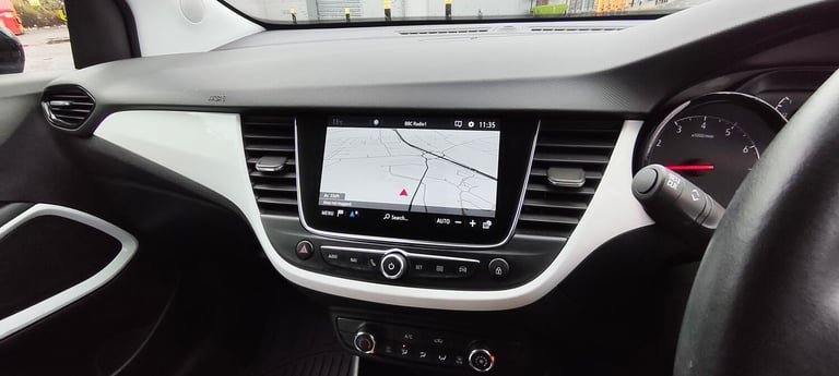 2021 Vauxhall Crossland X 1.2T [110] SRi Nav 5dr [6 Spd] [S/S] HATCHBACK PETROL Manual