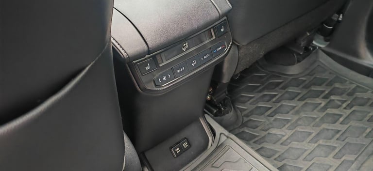 2021 Toyota Highlander 2.5 VVT-h Excel CVT 4WD Euro 6 (s/s) 5dr ESTATE Petrol/Electric Hybrid Aut...