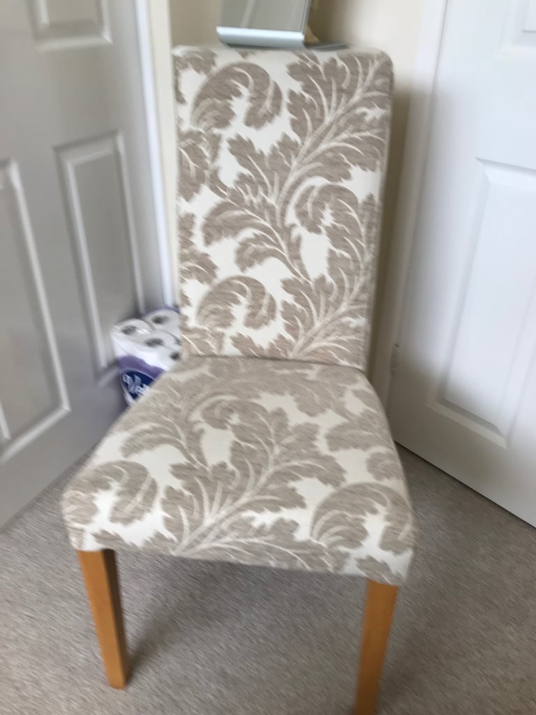 Taupe/cream chair