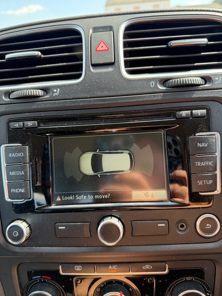 2012 Volkswagen Golf 1.6 TDi 105 Match 5dr HATCHBACK Diesel Manual